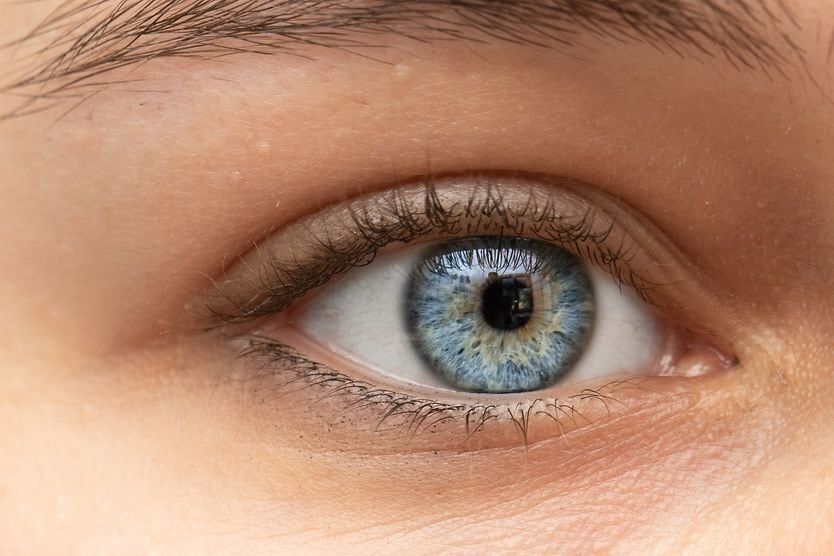 Miosis: What causes constricted pupils? closeup of an eye with miosis