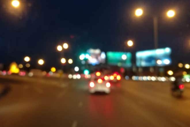 How people with astigmatism see light