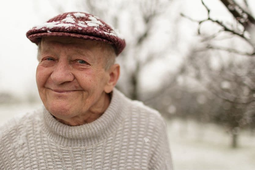 older man with snowflake cataracts