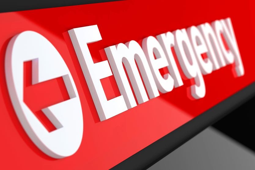 7 times when you must see an eye doctor ASAP emergency room sign