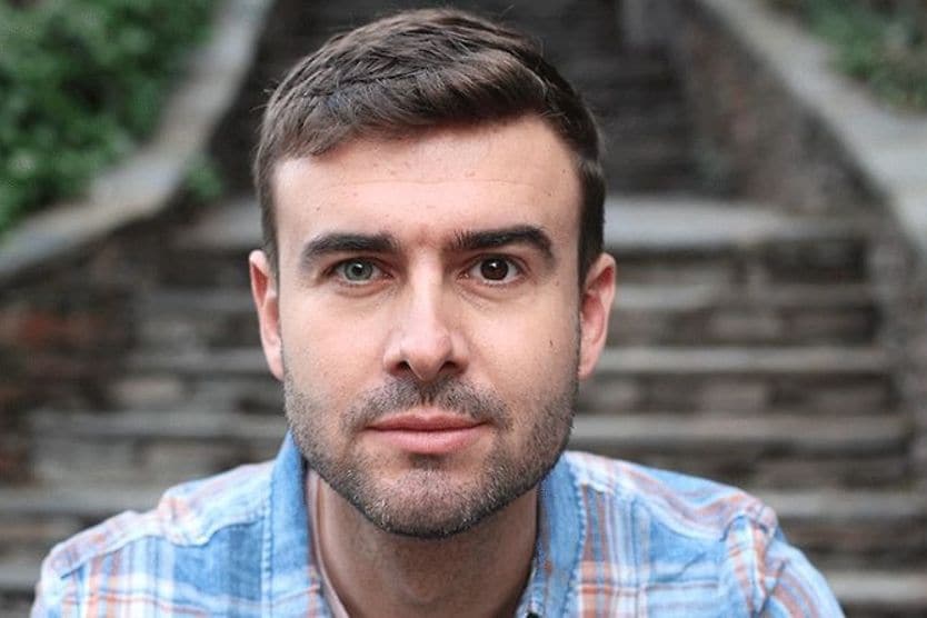 Causes of heterochromia man with heterochromia