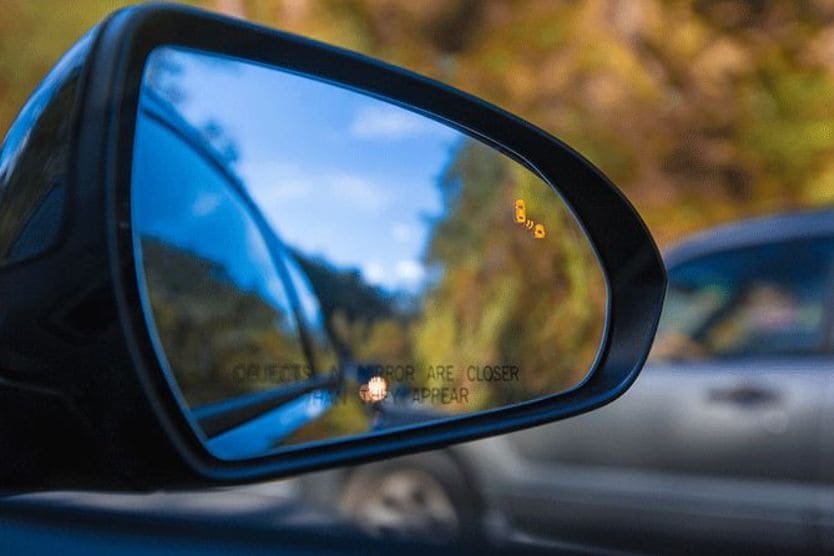 What is the blind spot in my eye? Blind spot from side view car mirror