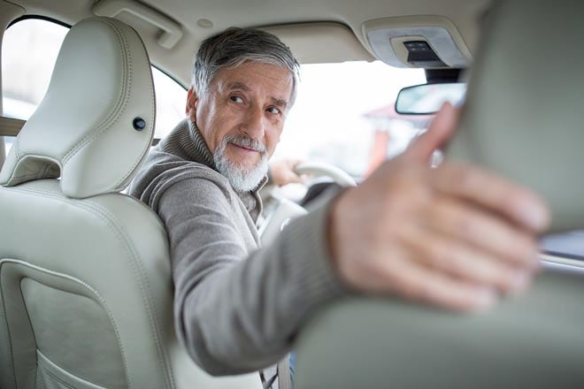 Night vision and driving: How safe are older drivers?