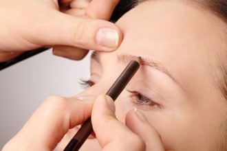 Makeup tips for girls who wear glasses Makeup tips for girls who wear glasses