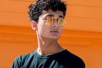 Men's eyeglasses trends: Hot, popular frame styles Men's eyeglasses trends: Hot, popular frame styles