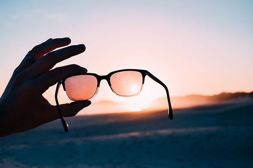 Non-prescription sunglasses: What to know before buying sunglasses at sunset