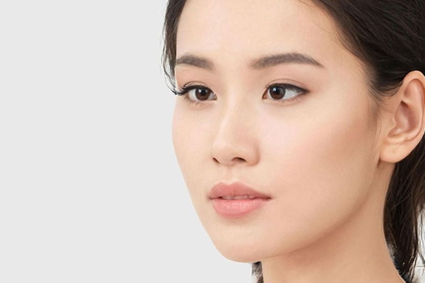 Người phụ nữ bị lác mắt