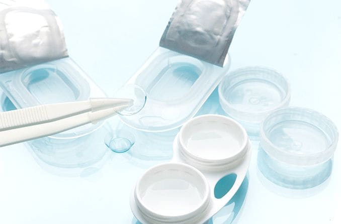 disposable dailies contact lens containers and contact lens case