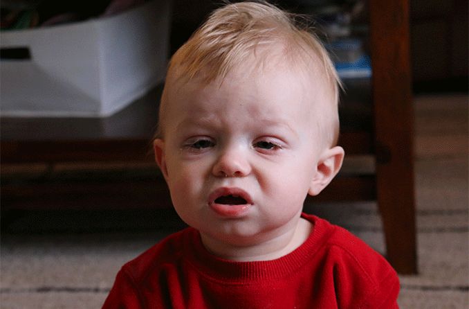 toddler with sticky eye discharge