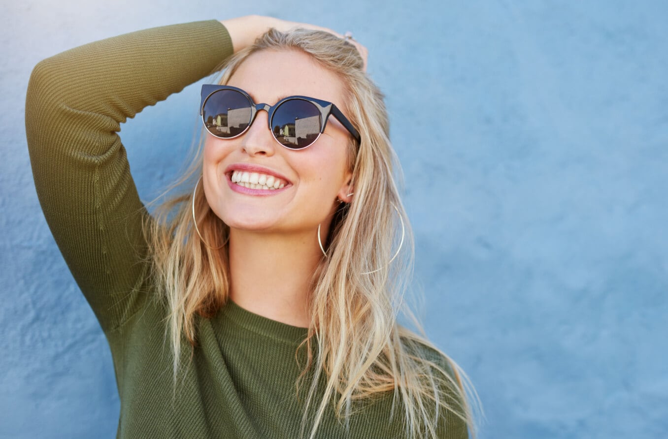 Woman wearing sunglasses