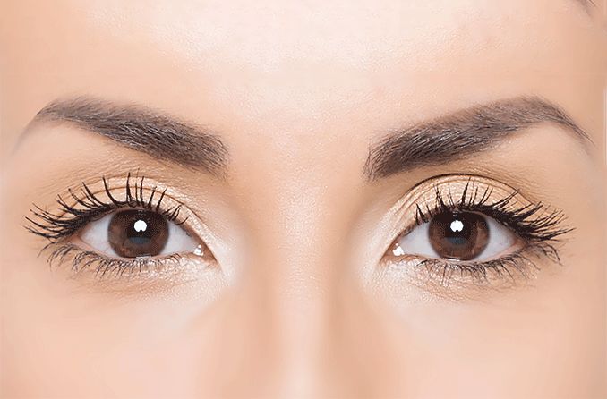 What is the corneal light reflex, and how is it examined? What is the corneal light reflex, and how is it examined?