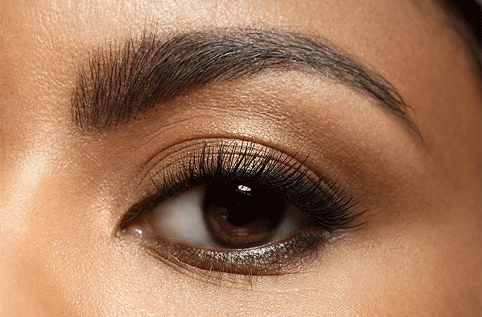 Eyelashes: Definition, function and potential problems