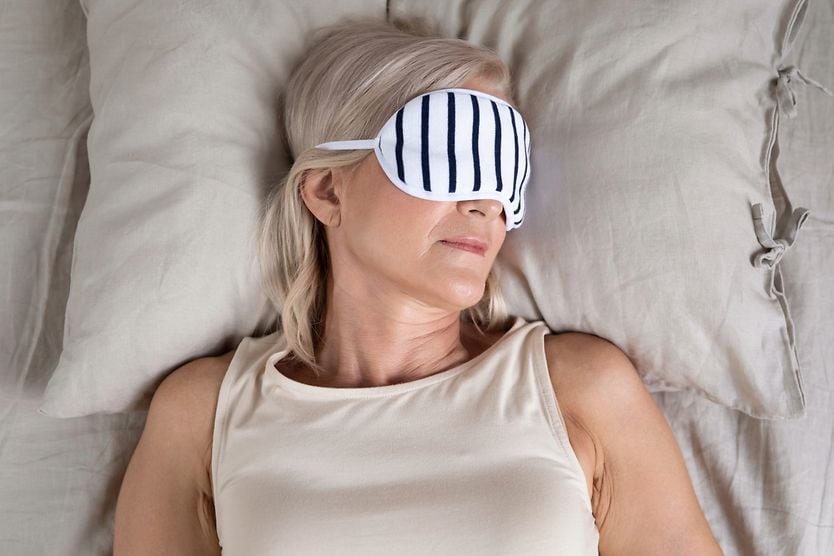 woman wearing a dry eye mask