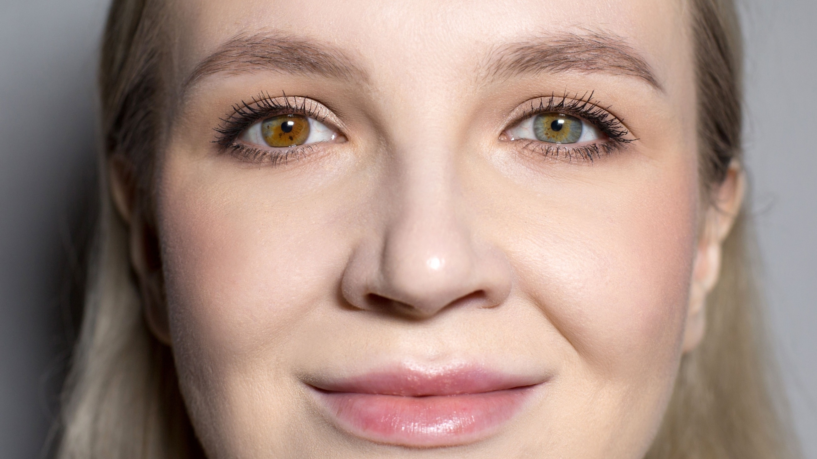 Celebrities with different-colored eyes (heterochromia) Celebrities with different-colored eyes (heterochromia)