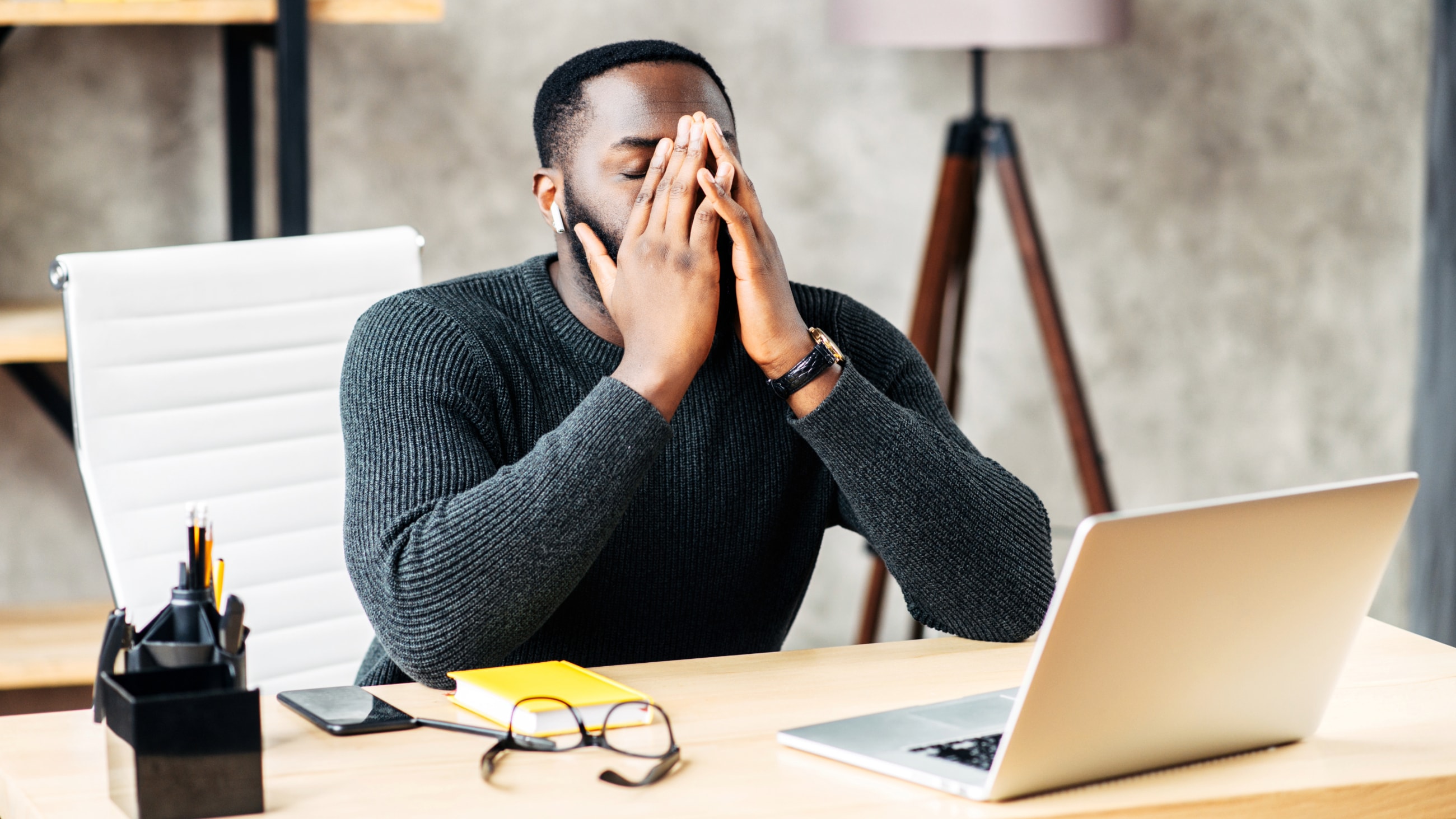 Is eye twitching a sign of MS? Is eye twitching a sign of MS?