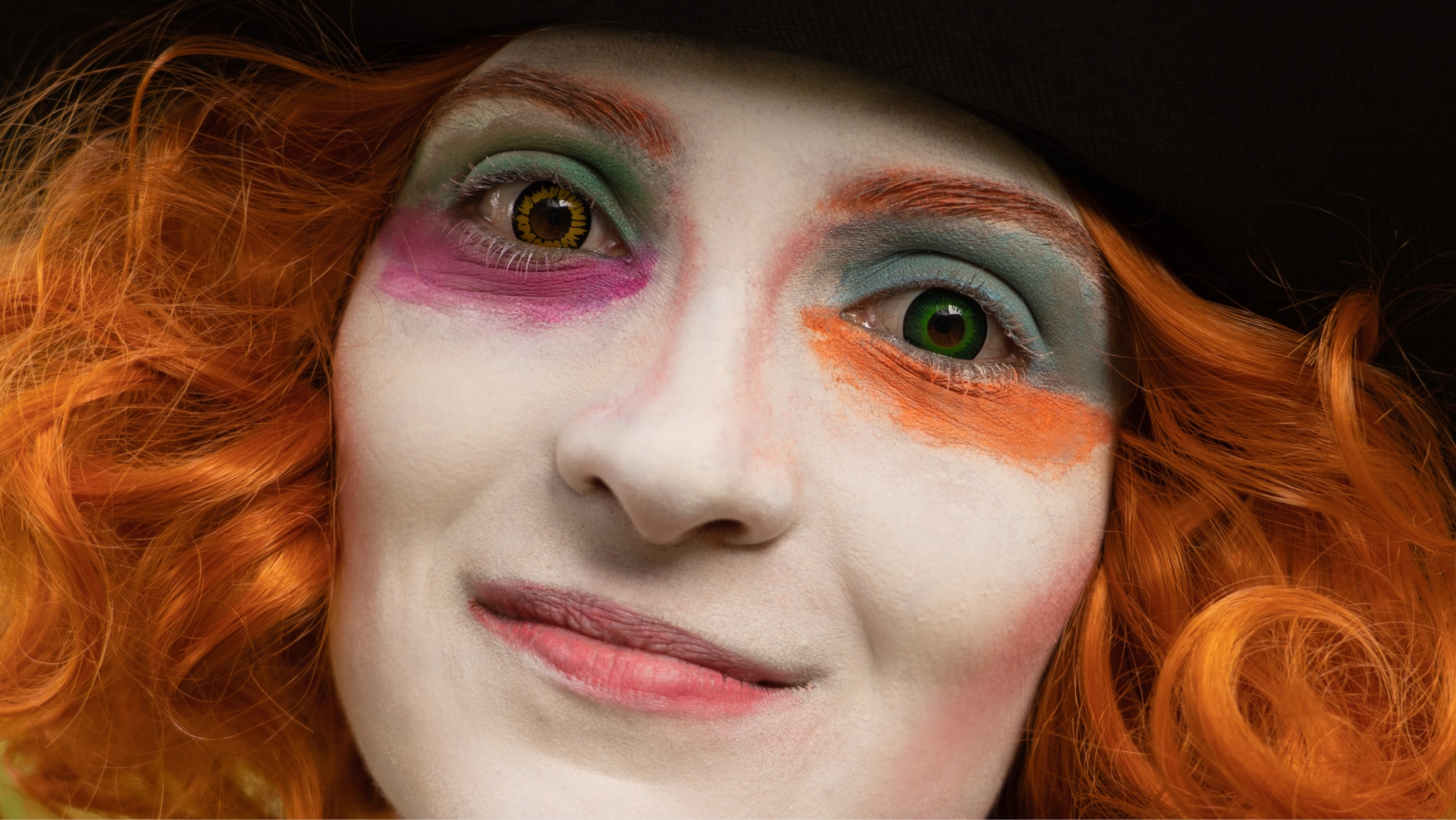 Cosplay contacts: Where and how to buy them Cosplay contacts: Where and how to buy them