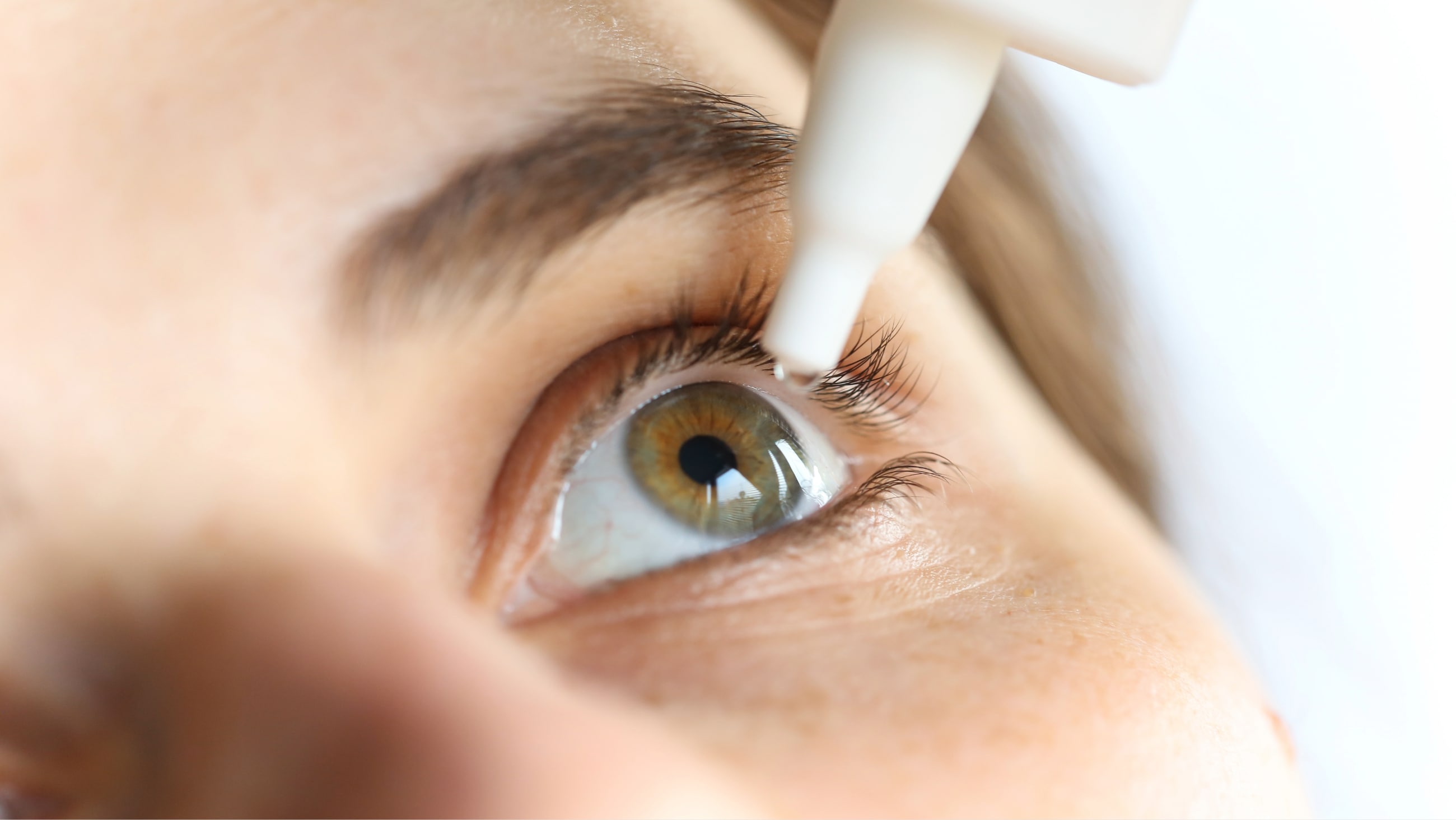 Can you use contact solution as eye drops? Can you use contact solution as eye drops?