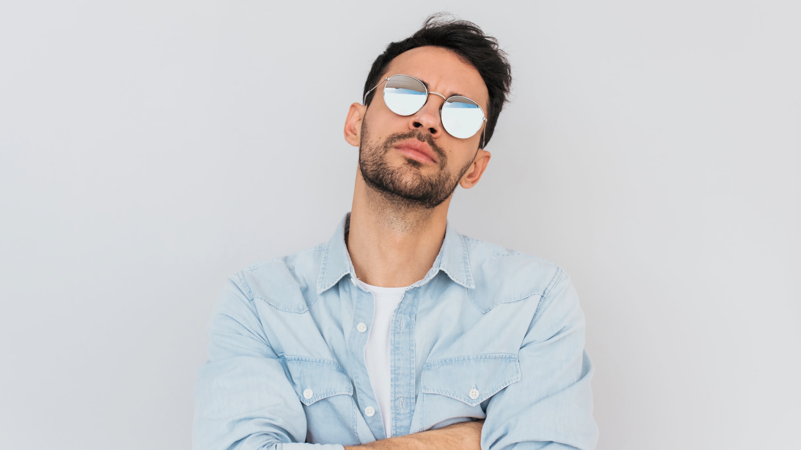 Do photochromic lenses filter blue light? Do photochromic lenses filter blue light?