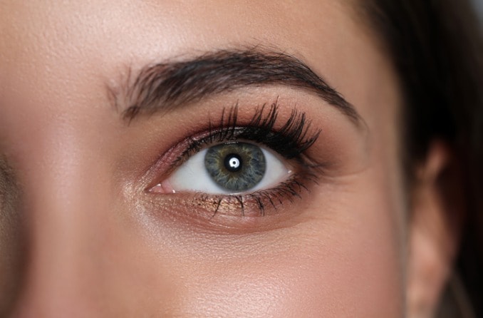 Ein Augenarzt beantwortet Fragen zum Thema LASIK und Hornhautverkrümmung