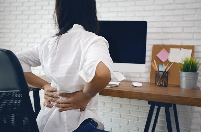 El ojo y la ergonomía en el computador para una visión sana
