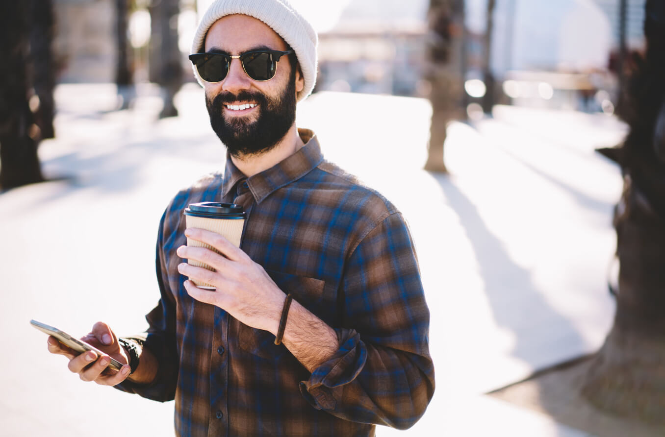 Gafas de sol para hombres: las 10 tendencias más actuales - All About Vision