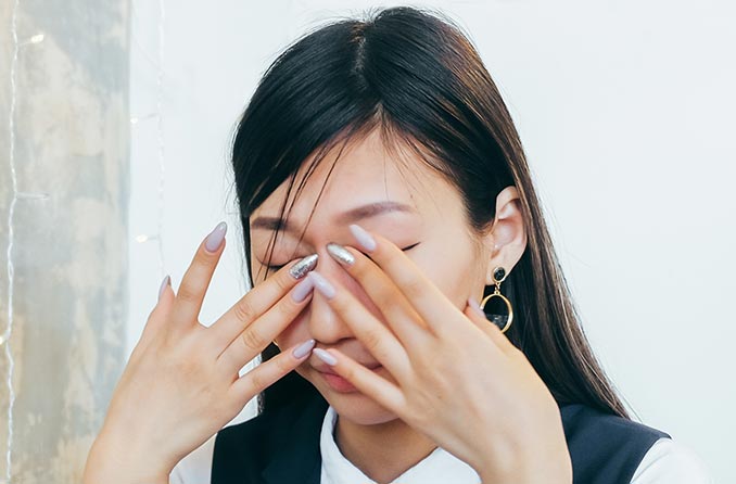 眼睛刺痛、眼睛灼熱、眼睛刺痛：視力健康網