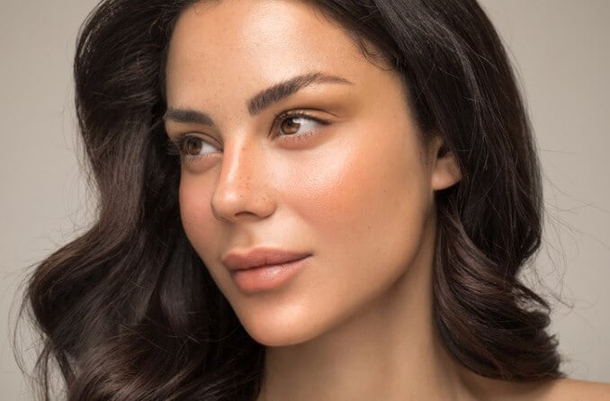 Pourquoi avons-nous des sourcils ?