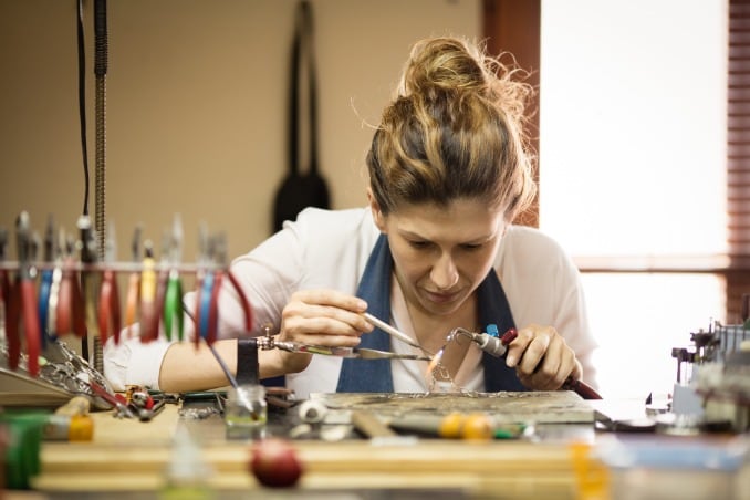 Métiers où une excellente vue est essentielle et requise