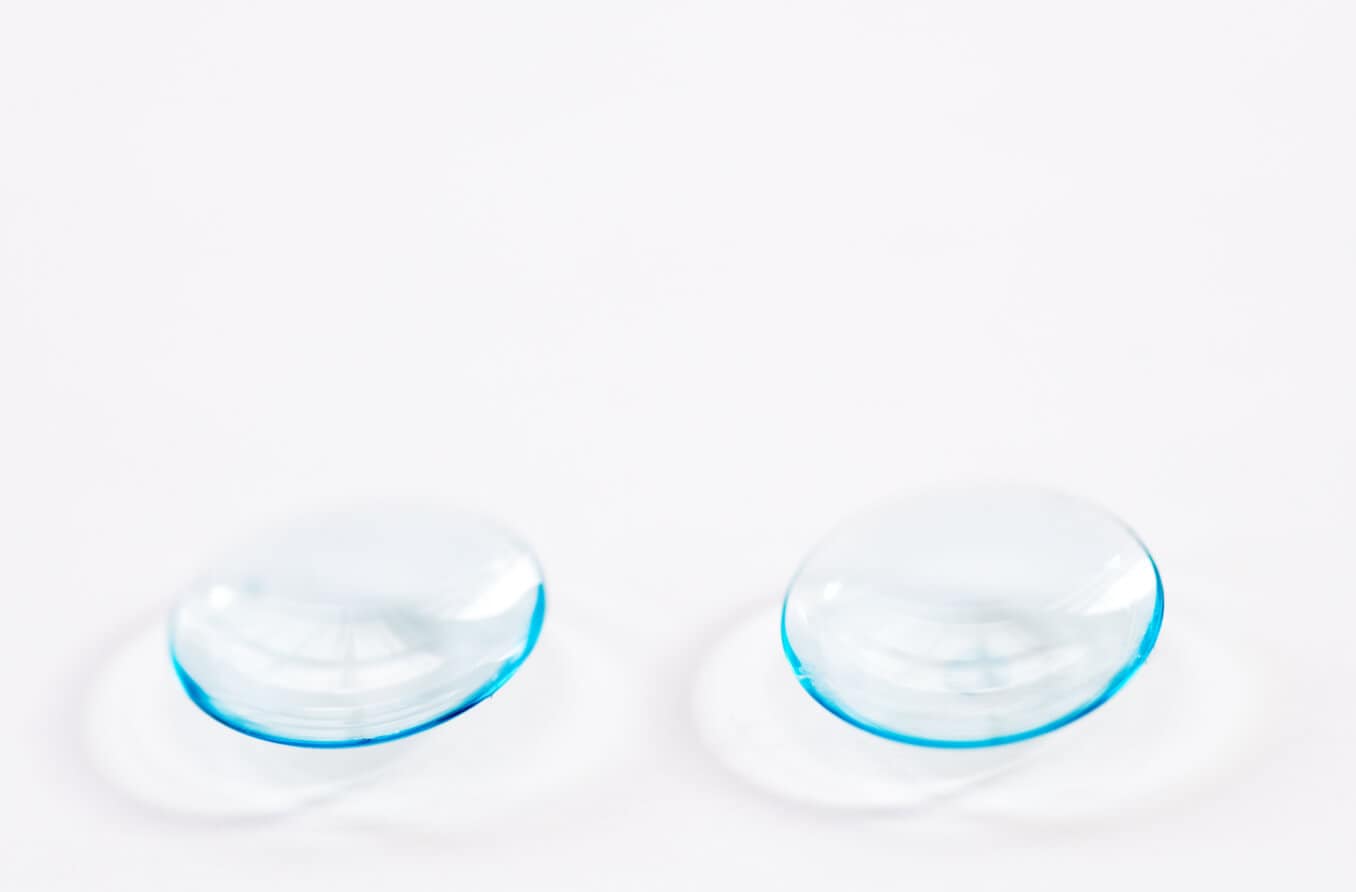 Lentilles de contact rigides perméables à l’oxygène (RPO ou PO)