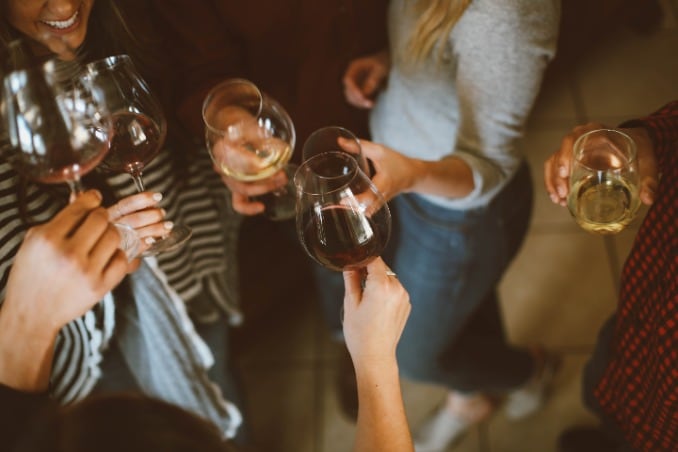 Pourquoi et comment l'alcool affecte-t-il la vue ?