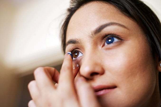 Lentilles colorées : comment les utiliser en toute sécurité