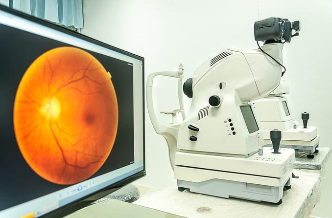 Oftalmoscopia (exame do fundo do olho) | All About Vision