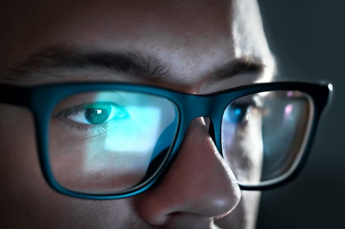 Síndrome da visão de computador e cansaço visual digital