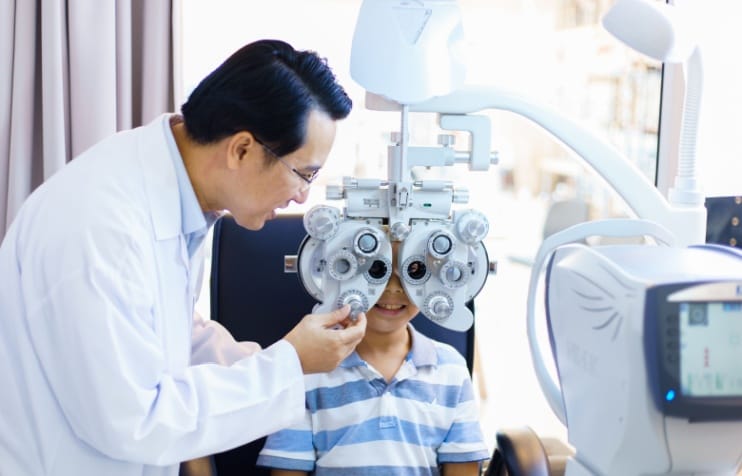 Child getting an eye exam