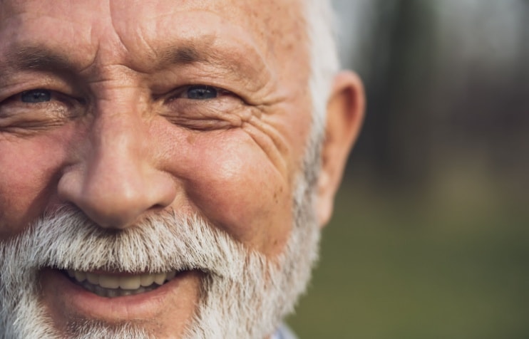 Close up of elderly man's eyes