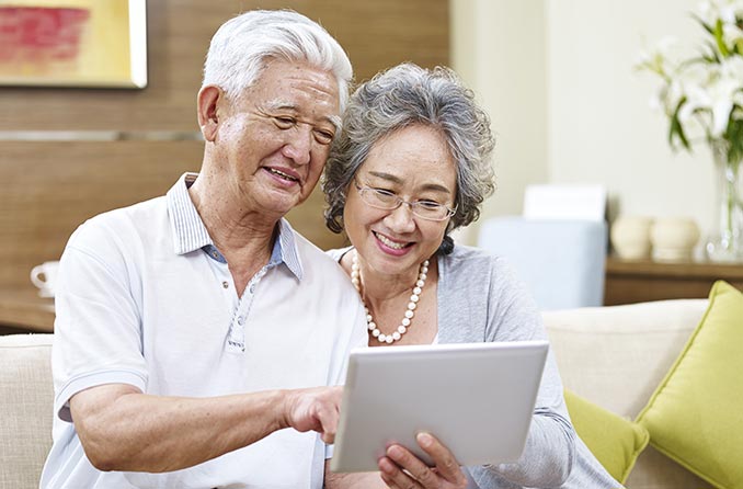Mắt lão hóa: 10 dấu hiệu nhận biết các vấn đề ở mắt người cao tuổi 