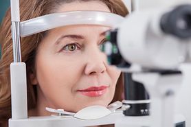 woman getting an eye exam