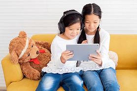 baby's nursery in contrasting colors