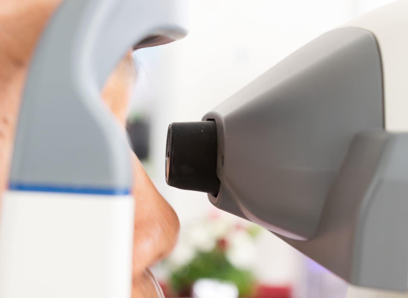 Hypotony (low eye pressure) Hypotony (low eye pressure)