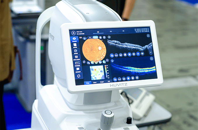 Optical coherence tomography angiography machine that detects epiretinal membrane or macular pucker
