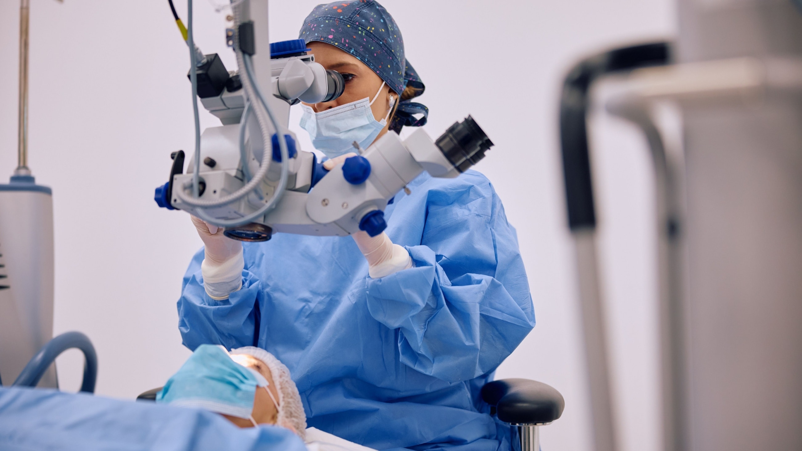 illustration of the four main steps in cataract surgery