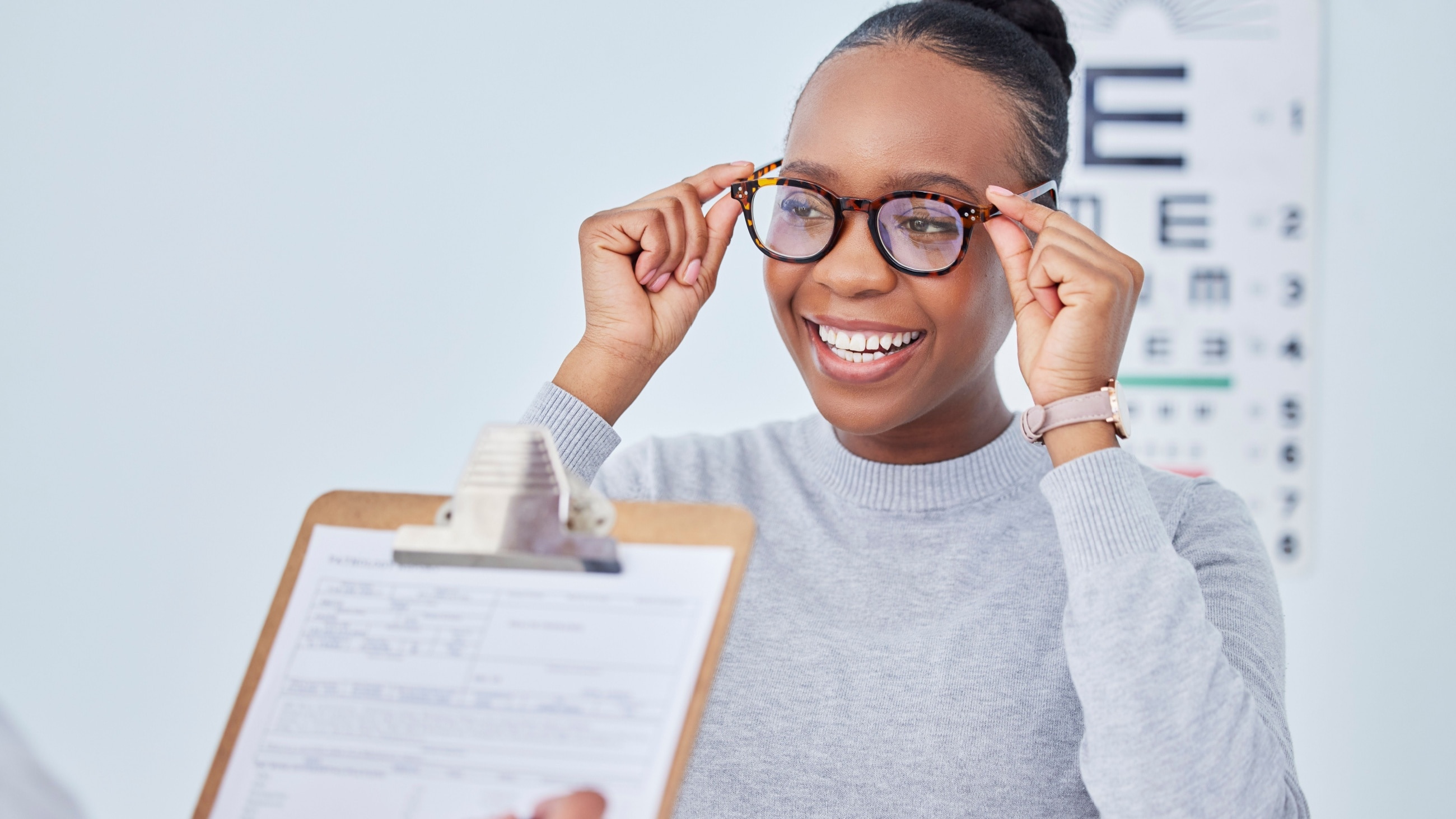 illustration of an eye test covered by vision insurance