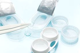 disposable dailies contact lens containers and contact lens case