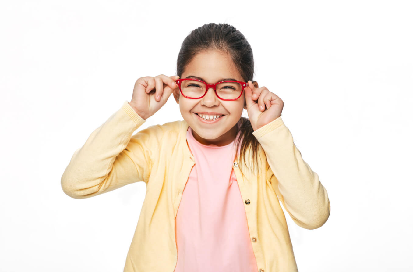 Cómo controlar la miopía en niños | All About Vision
