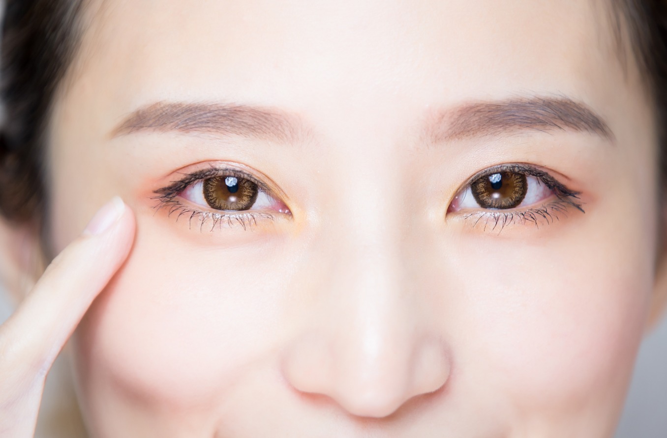 隱形眼鏡的事實和迷思 | 關於隱形眼鏡