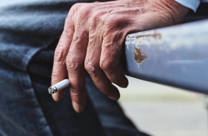 Tabac et vision : les effets du tabac sur la vue