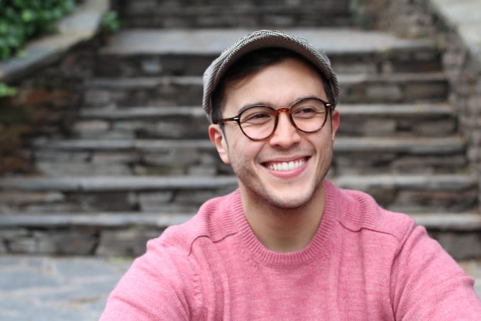 Lunettes hommes : les choisir selon la forme de son visage